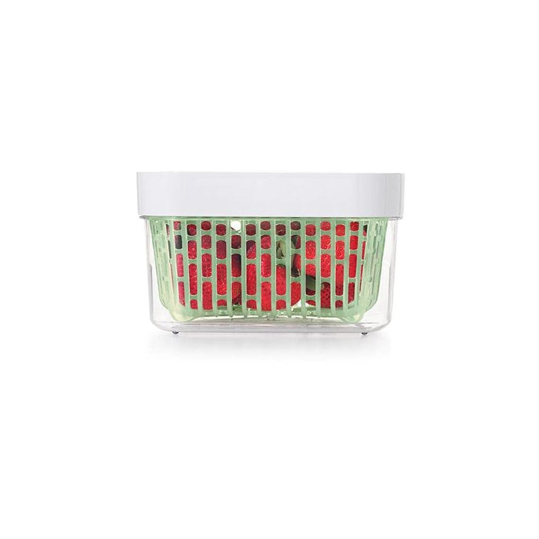 OXO Good Grips 1.6 qt. GreenSaver Produce Keeper