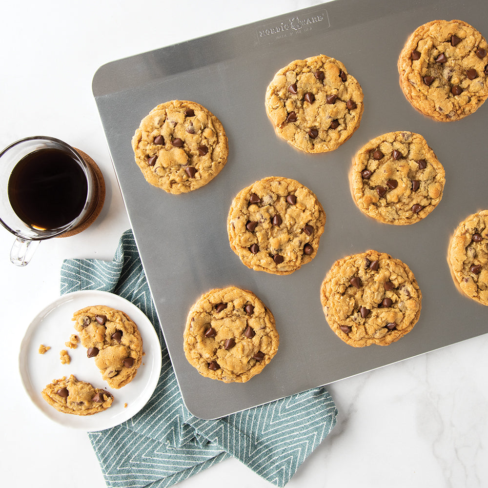 Nordicware Naturals® Insulated Baking Sheet Pan