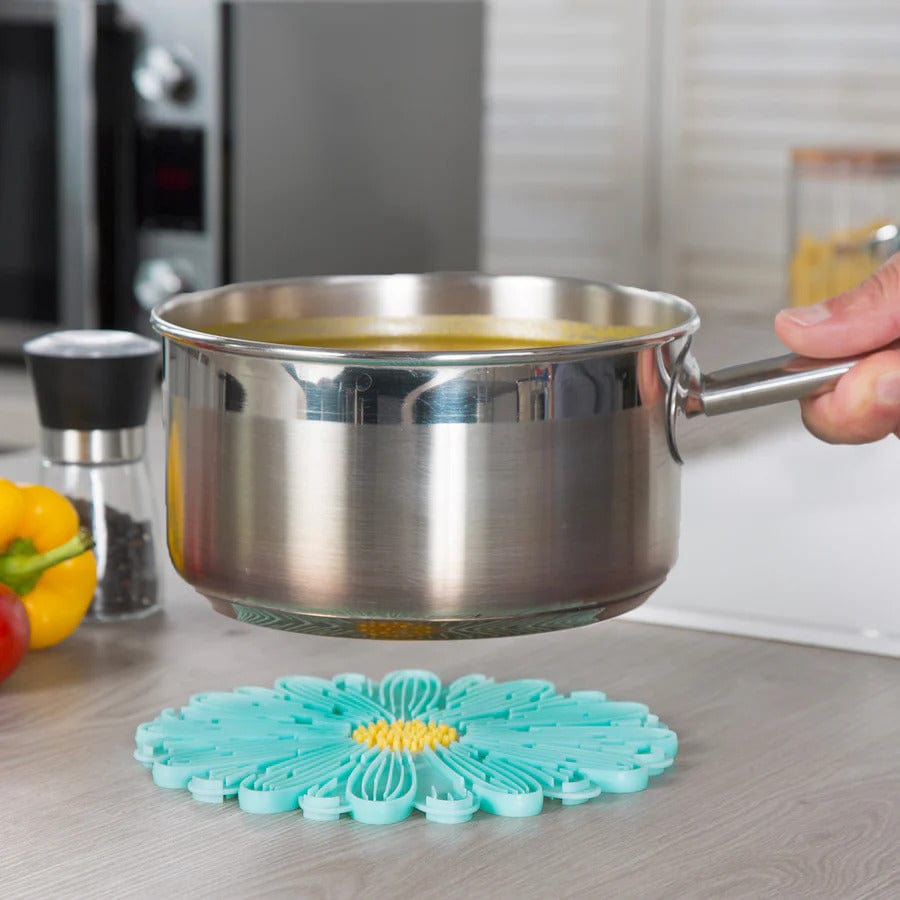 Charles Viancin Range &amp; Cookware Accessories Charles Viancin Daisy Trivet (Aqua) 6&quot;