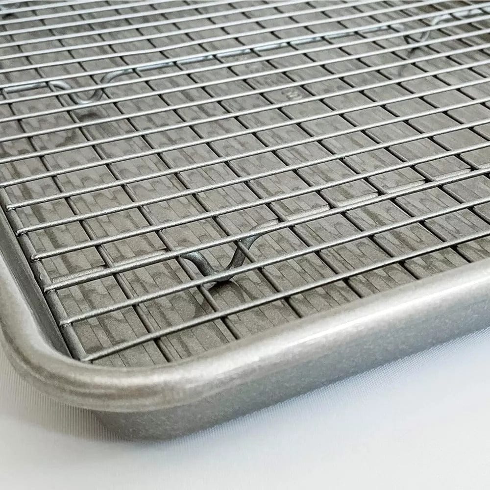 Kitchen &amp; Company Cookie &amp; Baking Sheets USA Pan Half Sheet Pan with Baking Rack