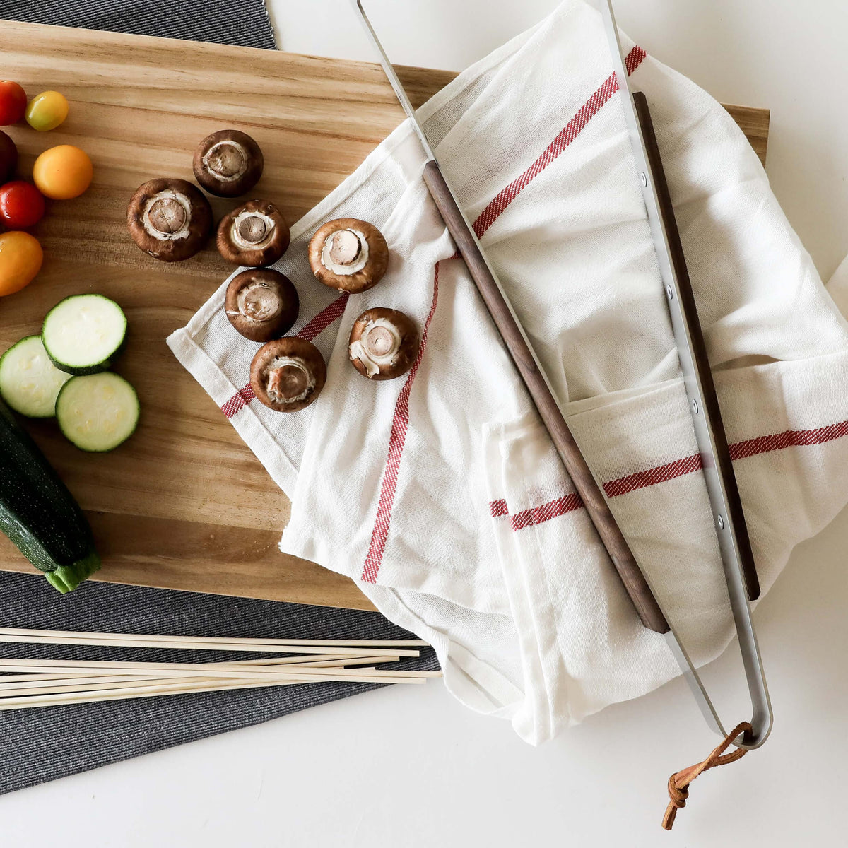 Lamson BBQ Tool Lamson Premier 20&quot; BBQ Tongs - Walnut