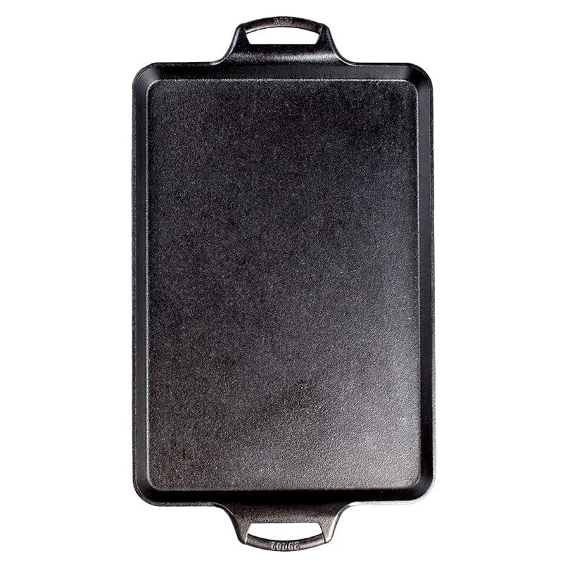 Lodge 15.5 x 10.5 Inch Seasoned Cast Iron Baking Pan