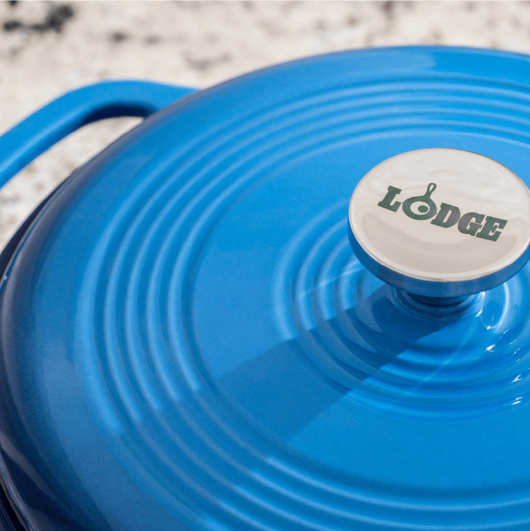 Lodge Color Enamel Cast Iron 7.5 qt Dutch Oven - Caribbean Blue