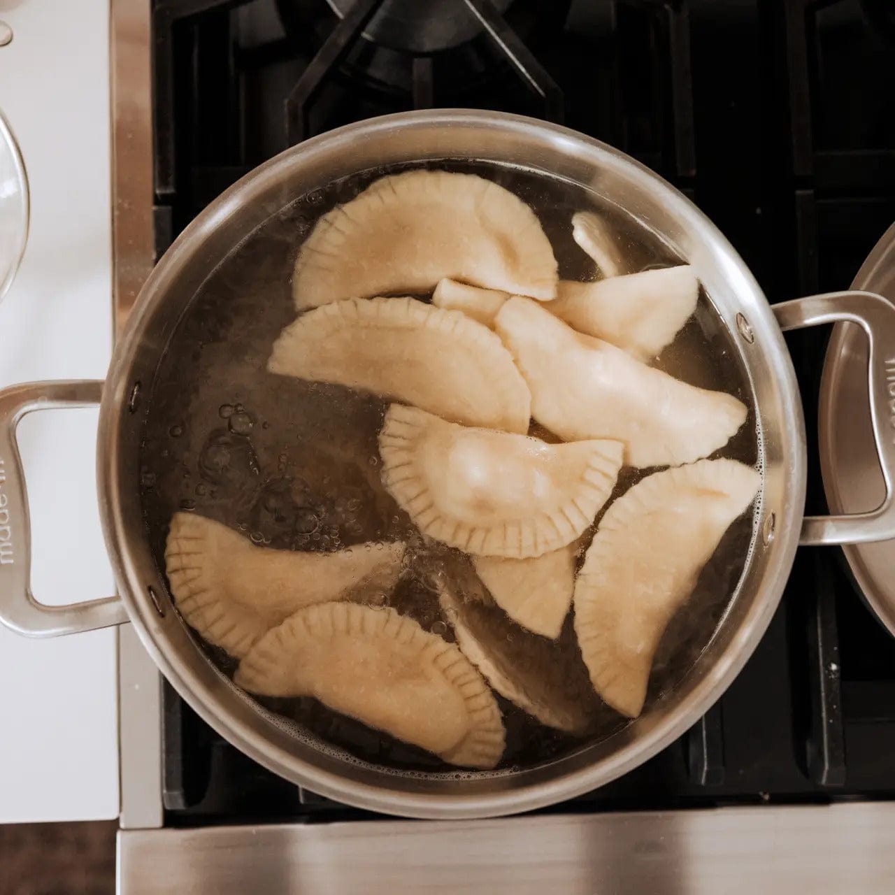 MADE IN Cookware 8 QT Stainless Clad Stock Pot with Lid
