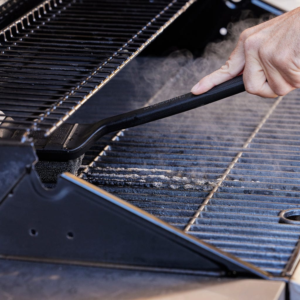 Mr. BBQ BBQ Tool Steam Clean BBQ Brush Powered by Scrub Daddy