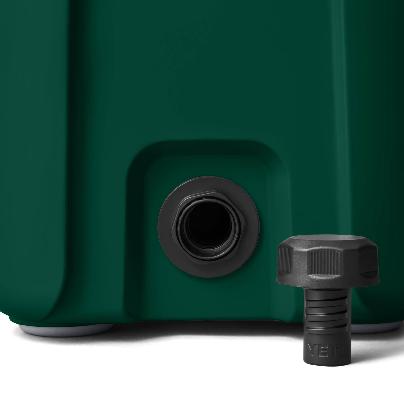 YETI Roadie 15 Cooler - Black Forest Green