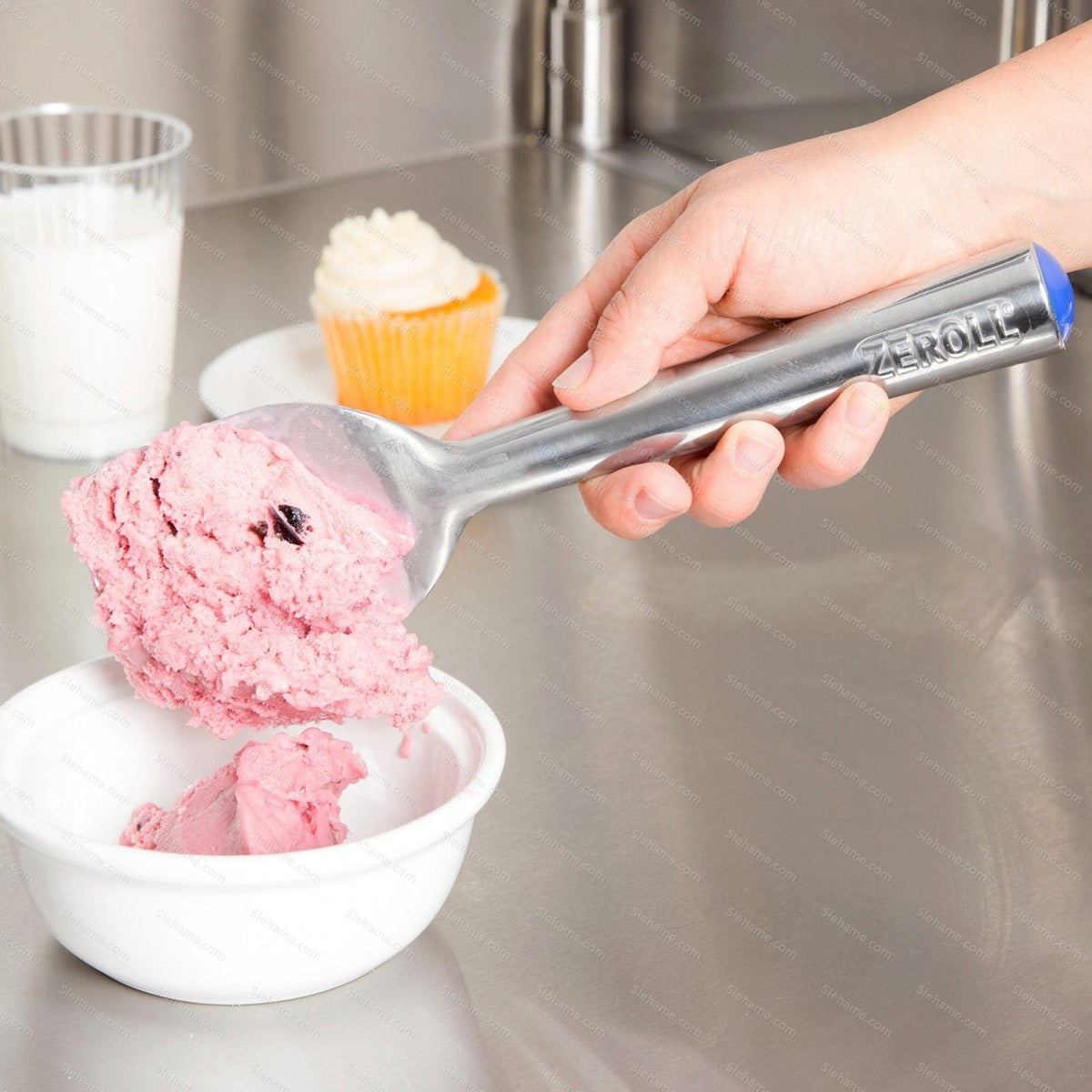 Zeroll Dishers Zeroll Ice Cream Scoop TubMate Spade