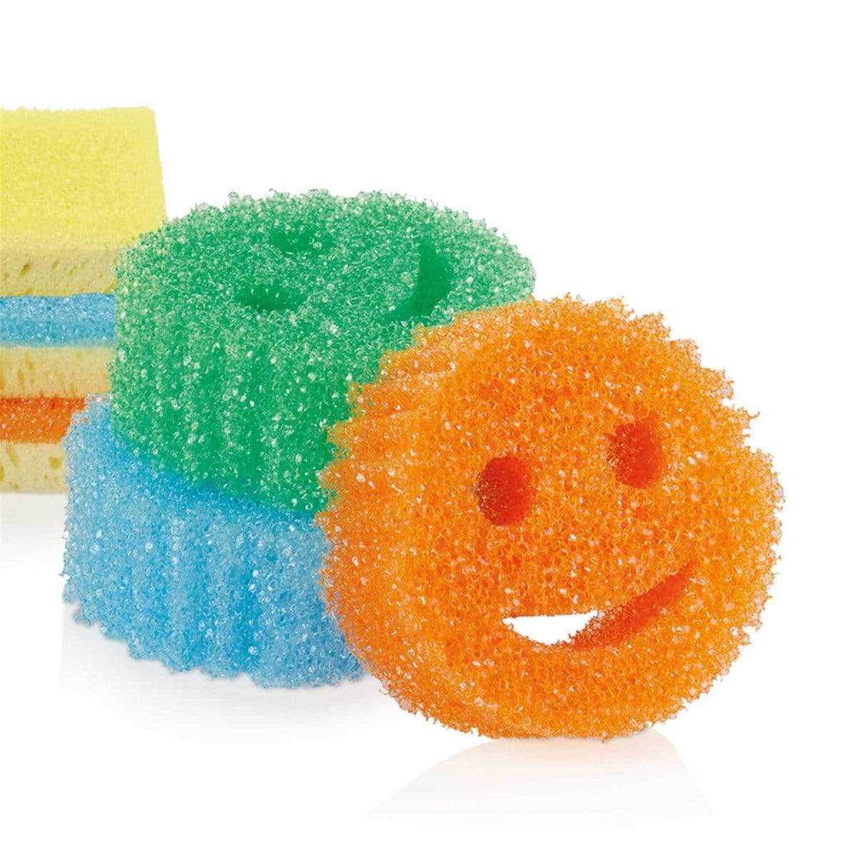https://kitchenandcompany.com/cdn/shop/products/kitchen-company-scrub-daddy-3-piece-color-sponges-set-24745-29641258860704_1200x.jpg?v=1628137104