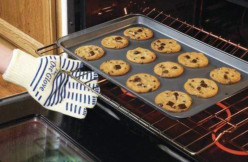 Kitchen &amp; Company Gloves &amp; Protectors The &#39;Ove&#39; Glove, Set of 2