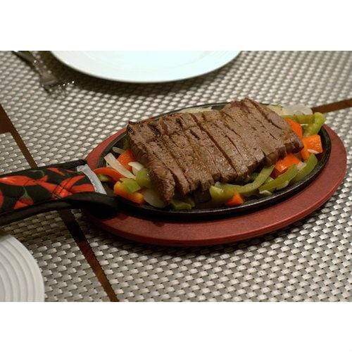 Lodge Pro Logic Cast Iron Fajita Set