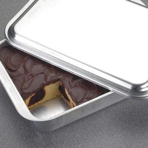 Cake Pan, 9 X 13, Aluminum, With Metal Cover, Nordic 46320
