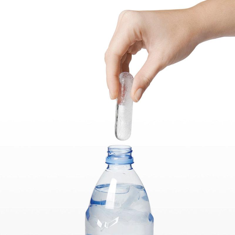 OXO Good Grips No-Spill Ice Stick Tray
